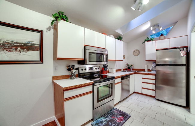 16GS - Hot Tub - BBQ - Pets Ok - Sleeps 2 - Foto 4