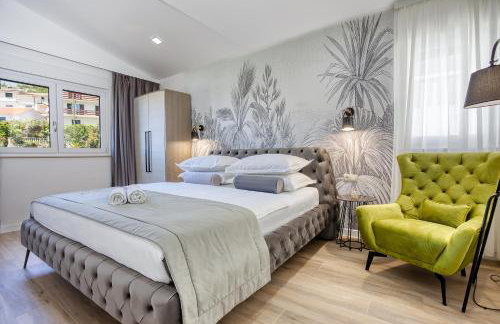 LUXURY VILLA PARADISE 120m from sandy beach, heated pool, billiard, max 12 pax - Foto 30