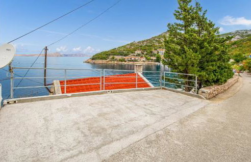 Holiday Home Starigrad Kod Senja, Obala Cr - Foto 16