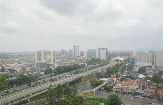 Modern And Comfort 2Br Apartment At Signature Park Grande - Photo 21