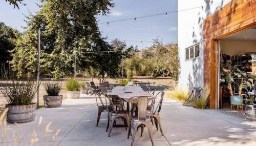 Mid Century Modern Family Home On 25 Acres! - Foto 3