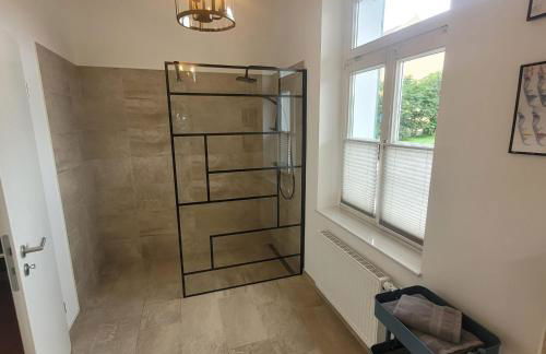 Kutscherhaus mit 2 Schlafzimmer im Zentrum von Senftenberg - Foto 3