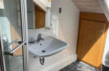 Sonnige 2-Zimmer Wohnung unterm Dach - Foto 12