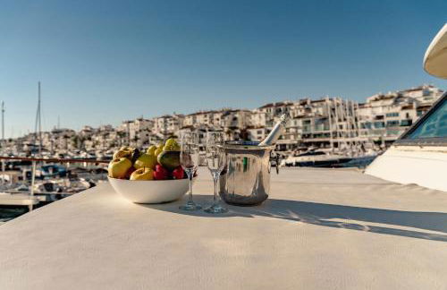 Hotel Yacht Our Alissa - Foto 33