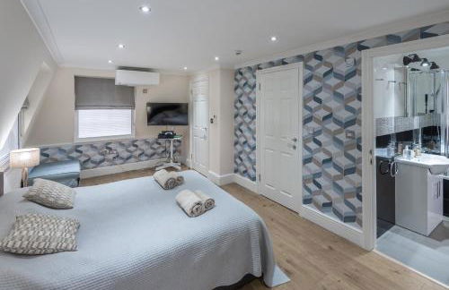 The London House - Entire Villa - Foto 20