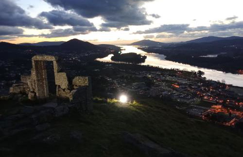 HOUSE ONLY FOR YOU ! 3 bedroom 2wc,BBQ,balcon 2,CENTRO vila! - Foto 18