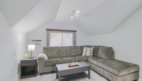 Relaxing Retreat in the Heart of Lombard With Laundry - Foto 1