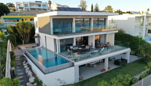 Modern Villa with Sea & River View Pool and Gym. - Foto 1