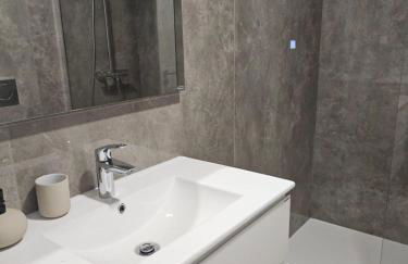 Stay Well U - Photo 10