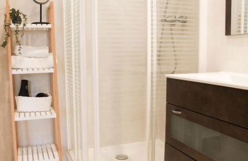 MAIALA ETXEA-Terraza Zona Nueva-WIFI Aparcamiento en la puerta - Foto 22