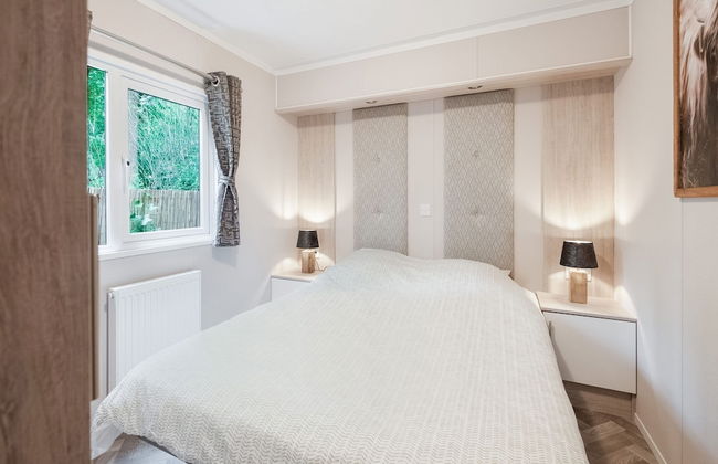 Chalet in the Woods With Pool - Photo 5