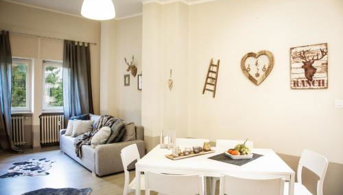 Spazioso ed accogliente a pochi passi dal centro - Photo 2