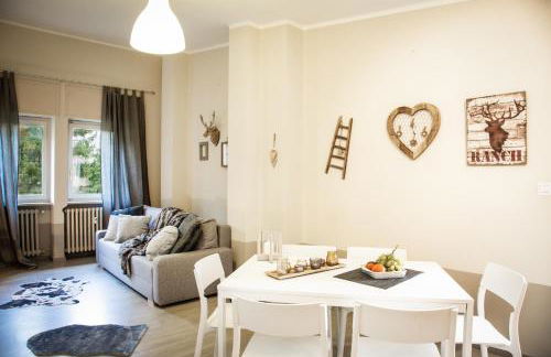 Spazioso ed accogliente a pochi passi dal centro - Photo 2