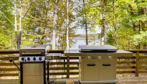 Big Portage Lake Home Deck, Dock, Fire Pit - Foto 3