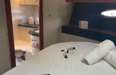 Boat Accommodation Ltd - Foto 23