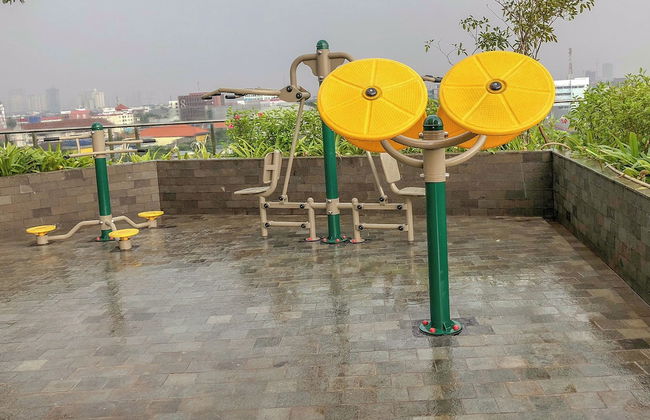 Comfort And Modern Look Studio Menteng Park Apartment - Photo 18