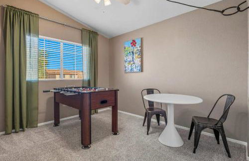 Heated Pool, Hot Tub, Games & more! - Photo 8