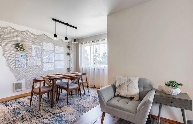 Seaside Getaway by Avantstay Deck w/ Views - Photo 2