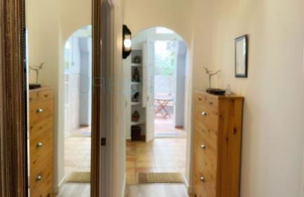 Vivienda turistica con encanto centrico, wifi y patio - Foto 5