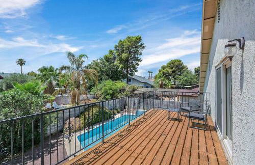 4BR Family Home, Private Pool & BBQ, Near Strip - Foto 7