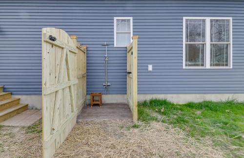 Walk to Bay Home with Fenced Yard in Colonial Beach - Foto 26