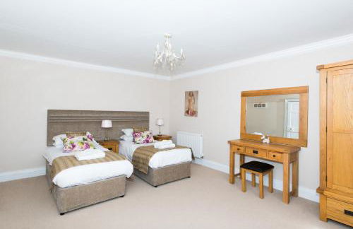 Balmeadowside Farmhouse with Hot Tub - Foto 23