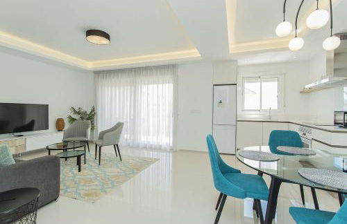 245 Lux Home Quesada-Alicante Holiday - Photo 4