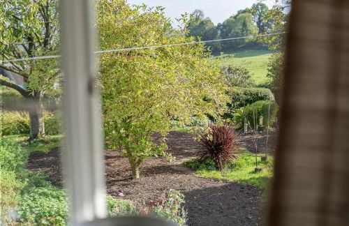 Thatched Cottage & Tranquil Gardens Gated Parking - Foto 21