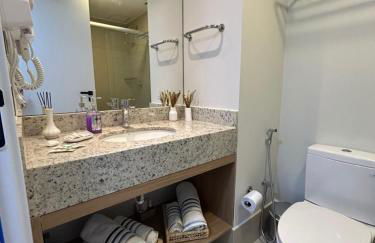 Uni Home 405 - COM ESTACIONAMENTO GRATUITO - Studio moderno e novo perto do MAC - Boa Viagem - Foto 8