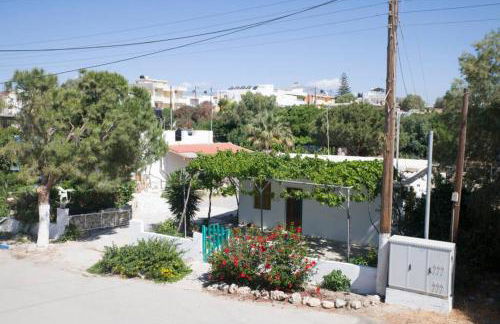 Johnny's Apartment - Photo 41