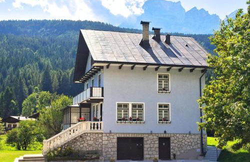 Dolomiti Garden Flat near Cortina - Photo 3