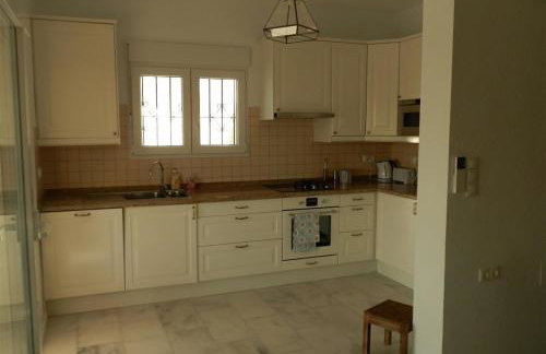 Villa Salt Lake near city and beach - Photo 24