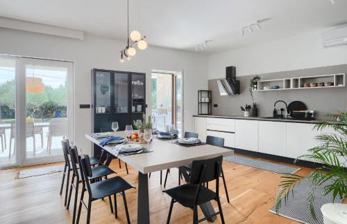 Villa San Zusto, 1600 m2 plot area, heated pool with hydromassage zone - Foto 12