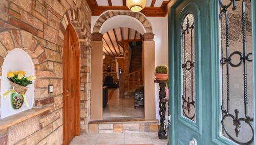 Πέτρινο Αρχοντικό, Χίος - Foto 2