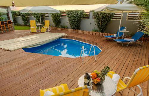 A Cozy Eco Villa by the Sea - Photo 33