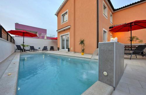 Villa with private pool in village Jadreški - Foto 29