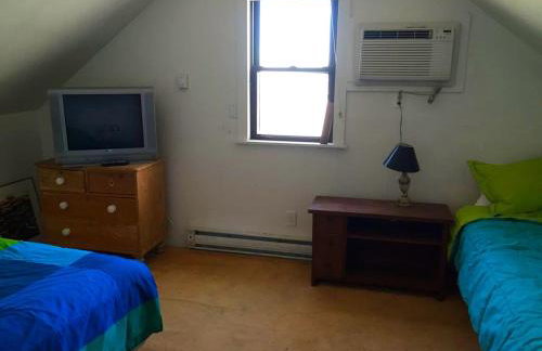 Pet-Friendly Cottage Rental with Stunning Decking on Delaware Bay, New Jersey - Foto 14