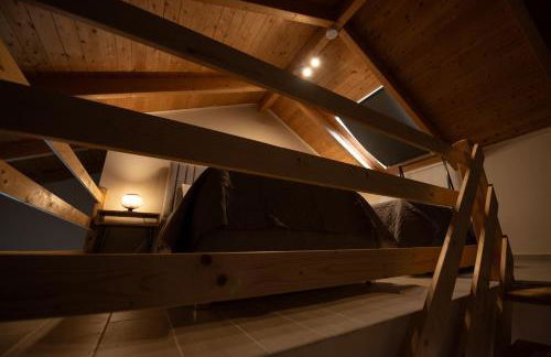 Oasis Apartments - Photo 19