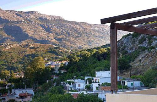 Elia Meronas - Photo 70