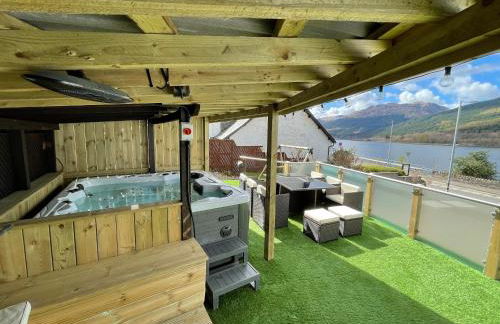 Amazing Alps and Loch views - HOT TUB and pet friendly - Foto 59