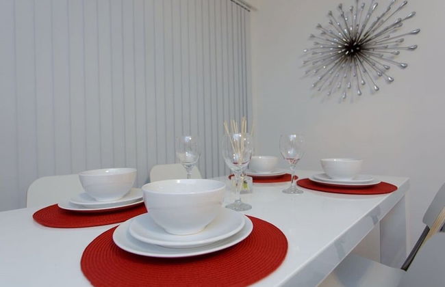 Shaftesbury Apartments - Photo 32