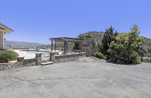 Napa Vineyard with Stunning Views By Allevo Homes - Foto 33