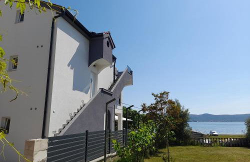 Apartman prvi red do mora - Foto 15