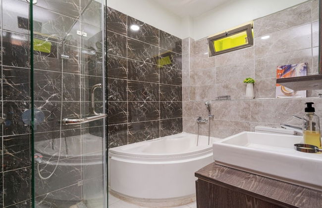 Luxury 4 Bedroom with a Rooftop Pool - Foto 45