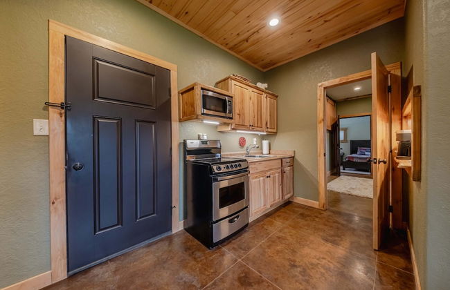 Flathead River Retreat For 15! - Foto 12