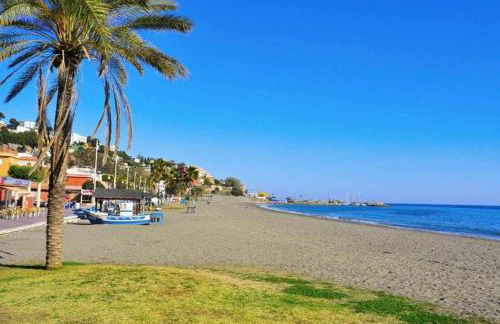 Casa con patio a 5 min de la playa - El Palo - Foto 21