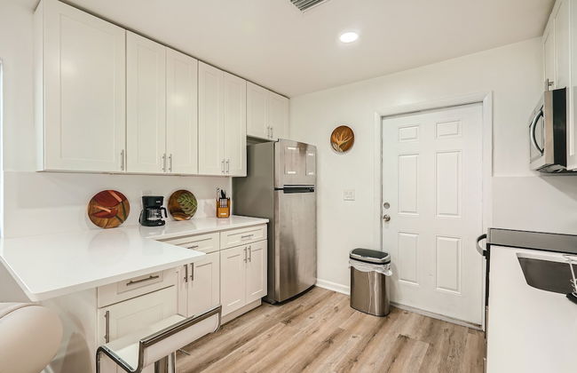 Amazing 2BR walking distance to Beach - Foto 14