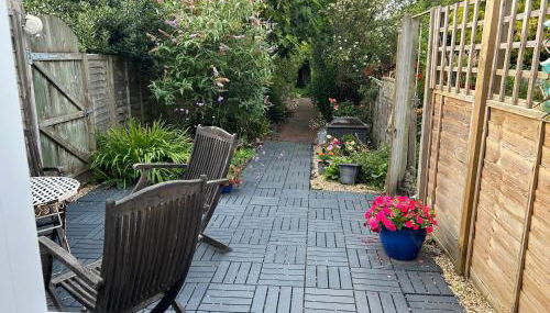 two bedroom south down cottage - Foto 3