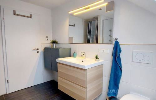 moderne Ferienwohnung mit Balkon - Foto 13