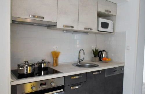 Apartment Meryl ST - Two Bedroom Apartment with Sea View - Photo 14